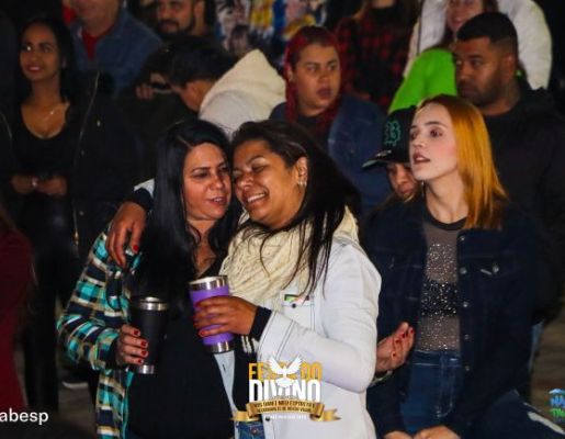 Foto - Show com a dupla Kleber & Alexandre - Festa do Divino 2023
