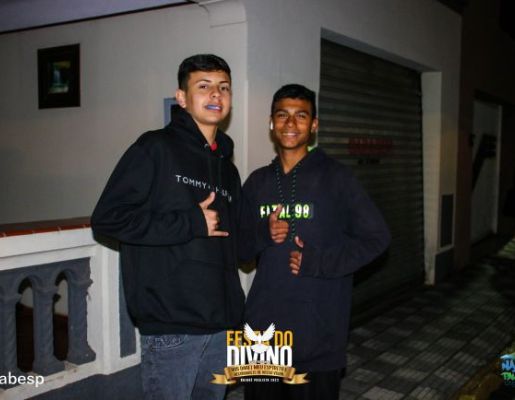 Foto - Show com a dupla Felipe & Thiago - Festa do Divino 2023