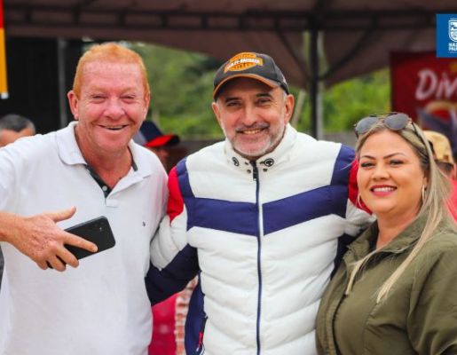 Foto - Chegada da Paçoca emociona Nazaré Paulista com fé, tradição e música no início da Festa do Divino 2025
