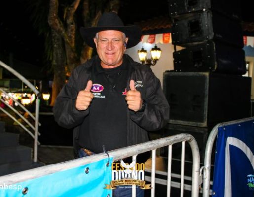 Foto - Show com a banda Livro dos Dias 