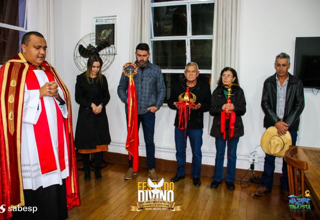 Prefeito e vice recebem a Benção no Paço Municipal - Festa do Divino 2023